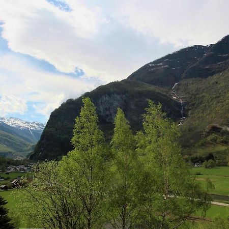 Apartment With Panoramic View Flam Exterior photo